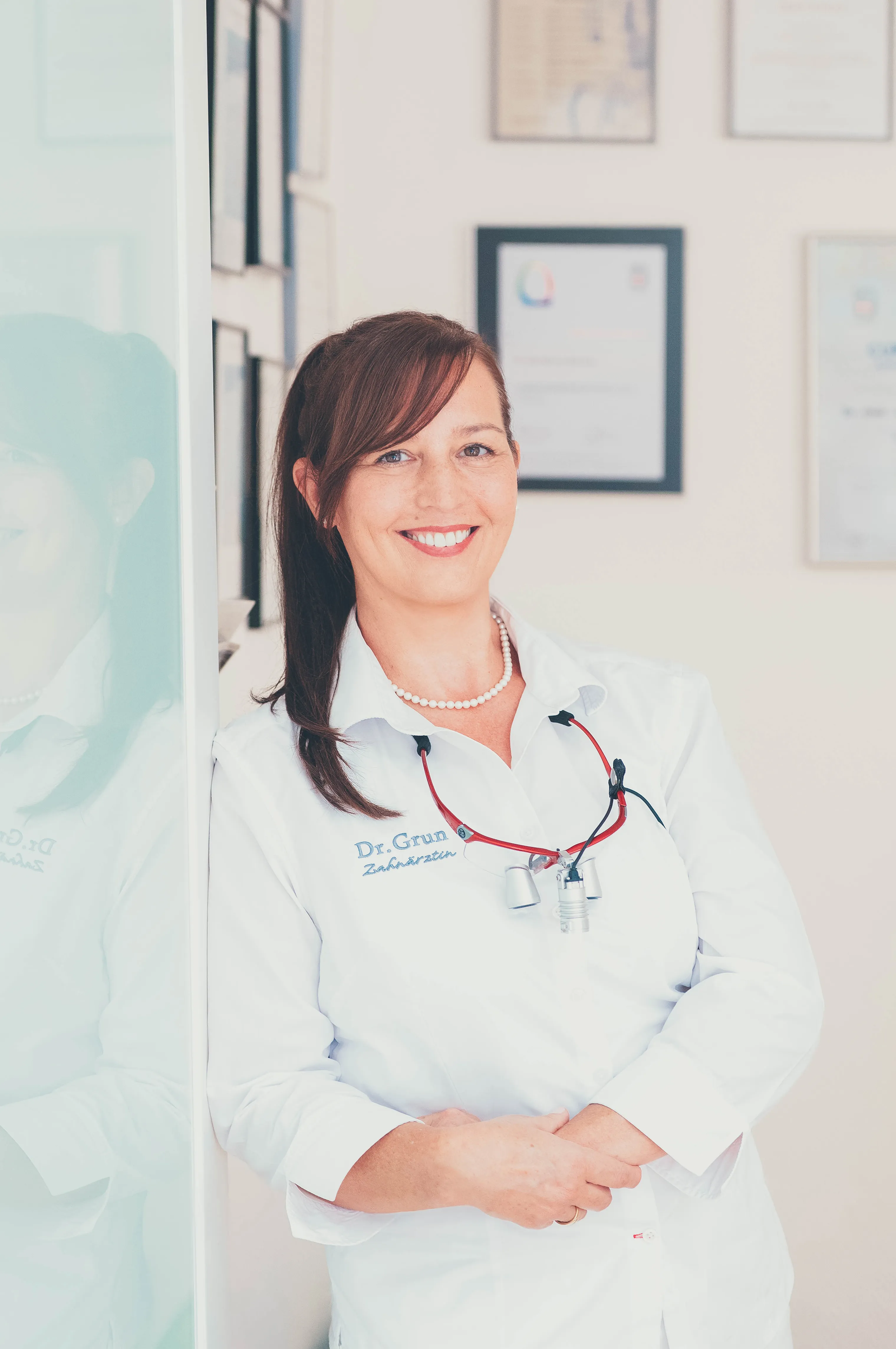 Dr. Konstanze Isabel Grun, Zahnärztin mit Spezialisierung auf Implantologie und ganzheitliche Zahnmedizin in Berlin-Tempelhof